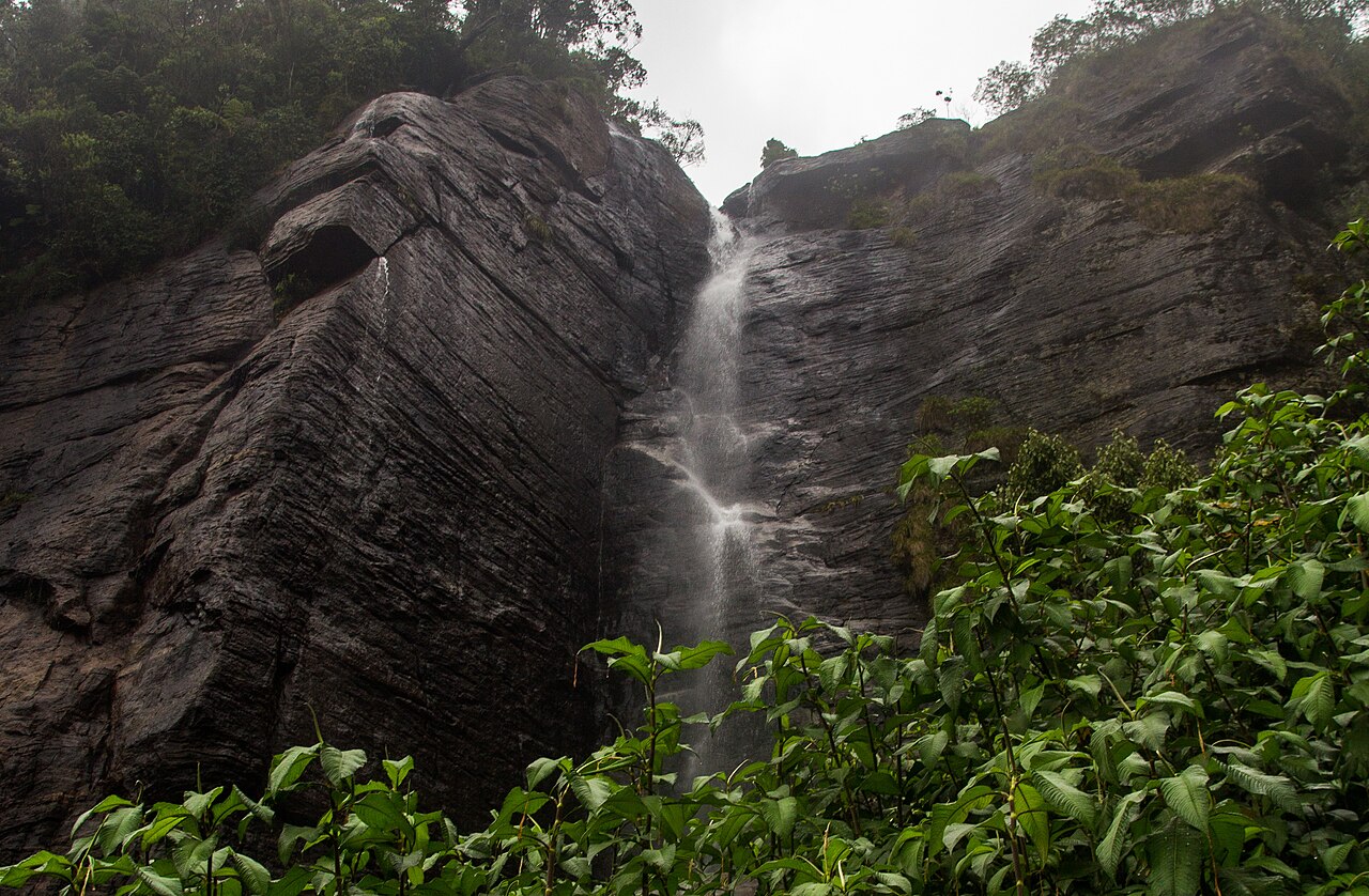 Lover’s Leap Waterfall