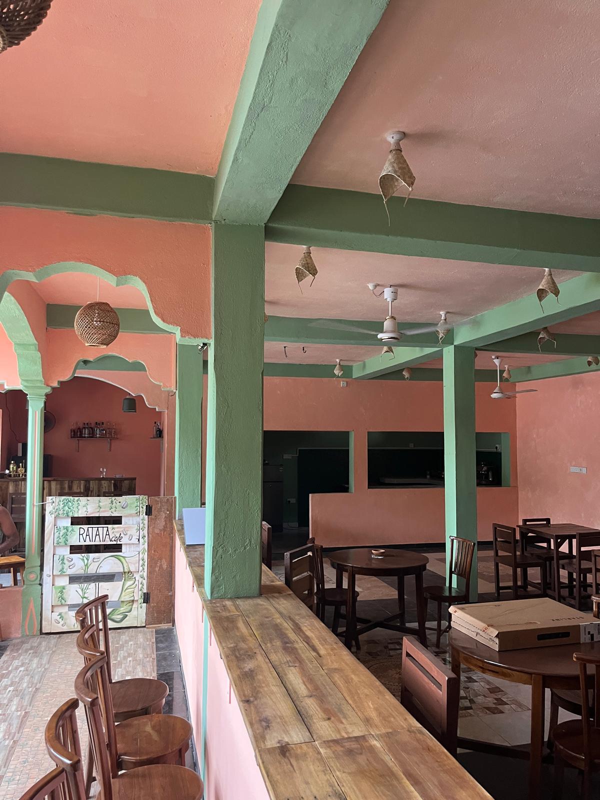 Trincomalee Laughing Leopard Hostel